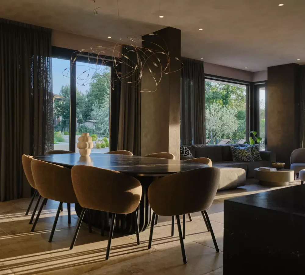 Indoor & Living area